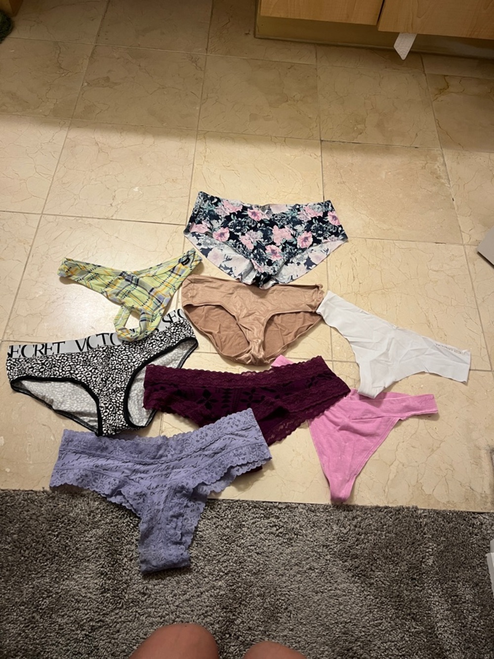Victoria’s Secret undies bundle!
